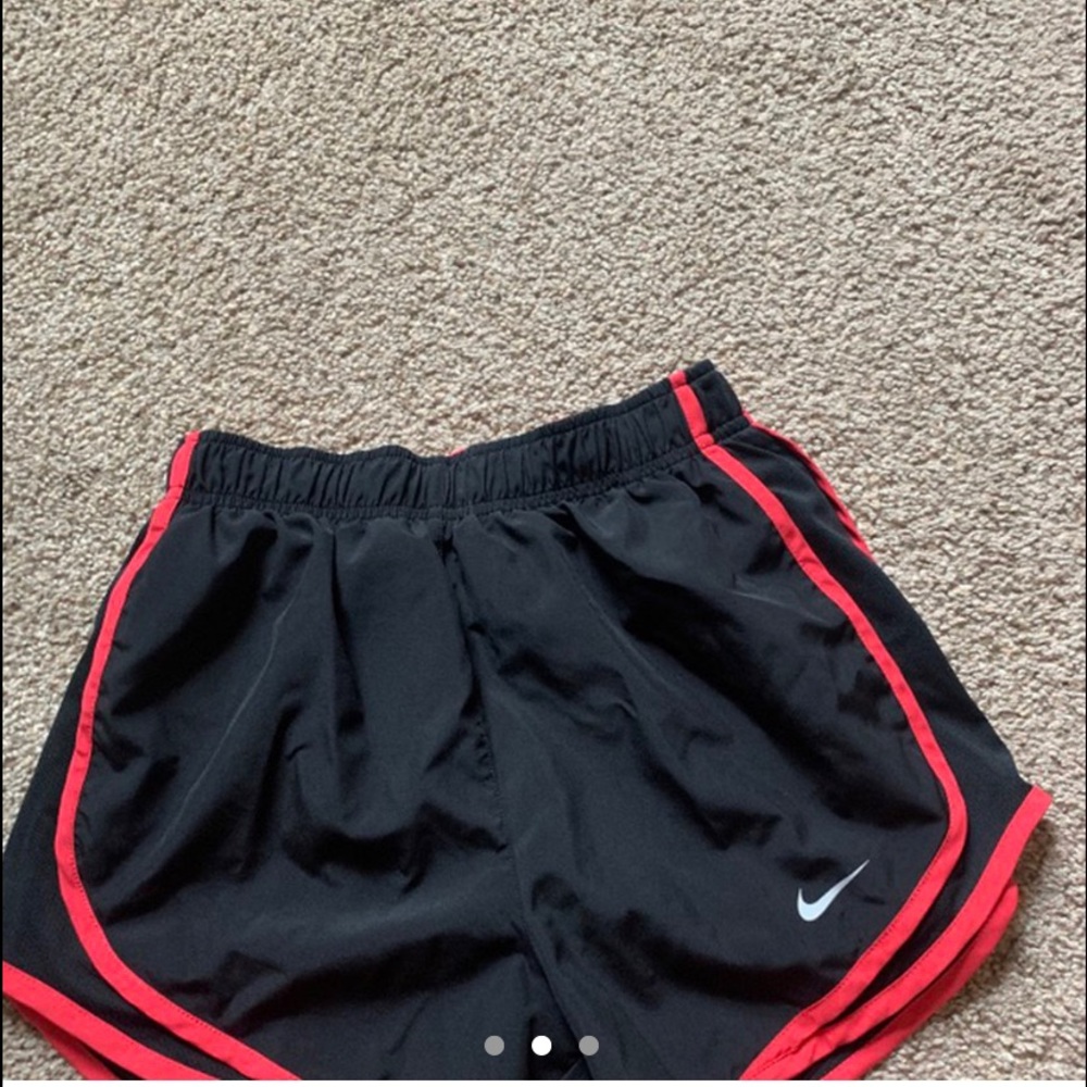 nike shorts with pink lining!